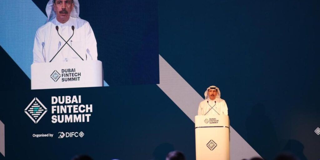 迪拜金融科技峰会闭幕,来自118个国家的8000多名游客