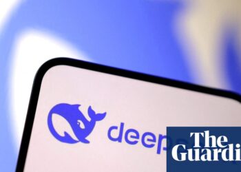 在特朗普说DeepSeek AI聊天机器人是“唤醒电话”之后，美国科技股部分恢复了DeepSeek
